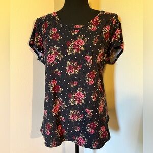 No Boundaries Stretch Top